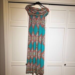 Women’s Turquoise Patterned Maxi Dress strapless